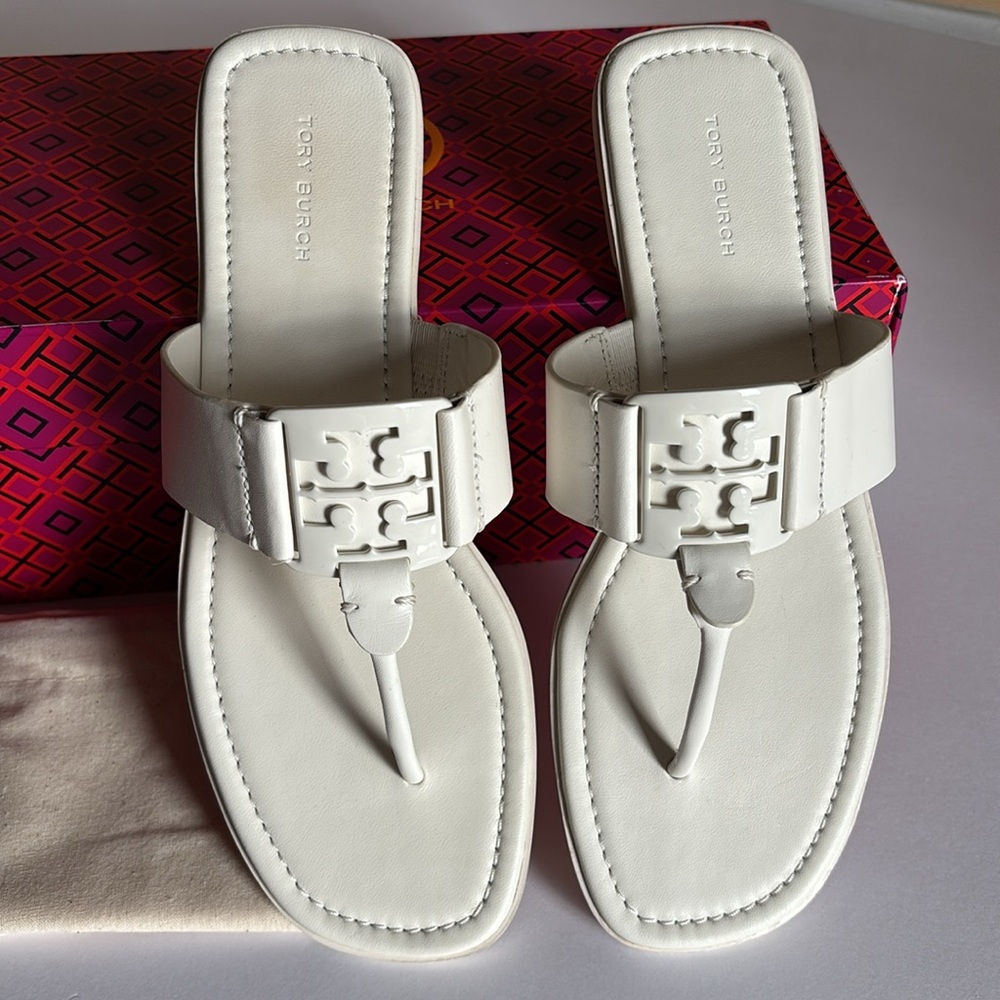 Tory Burch White Leather Logo Thong Sandals - Women's